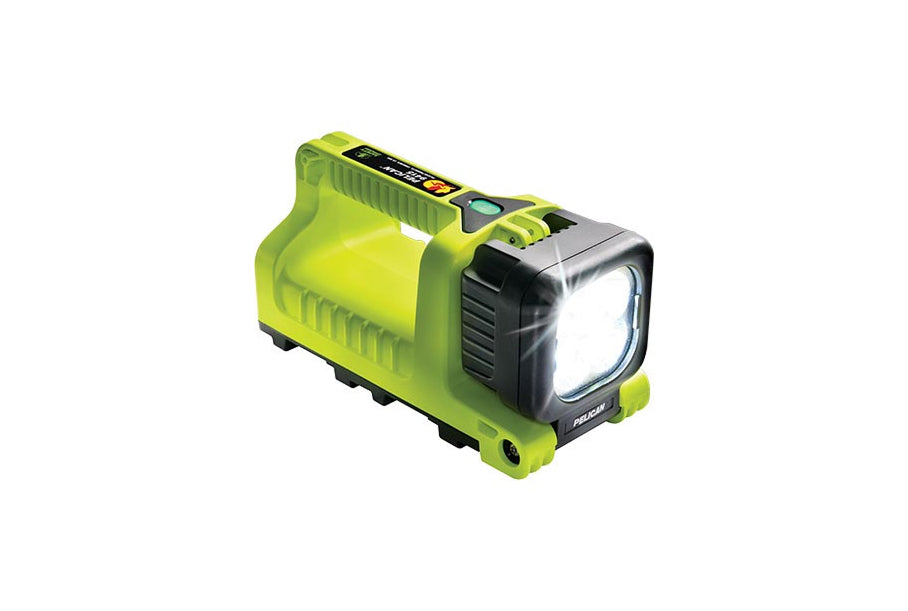 Pelican 9415 LED Lantern