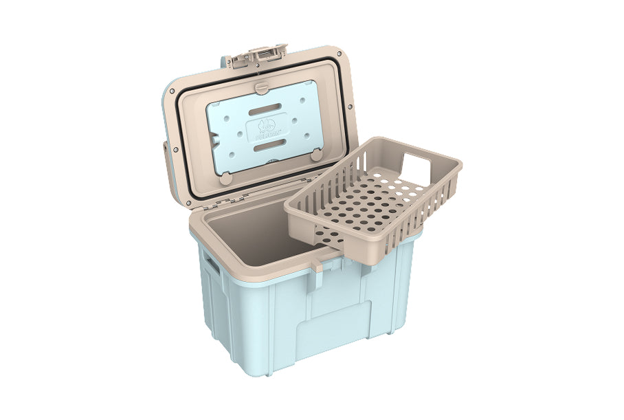 Pelican 8QT Personal Cooler & Dry Box