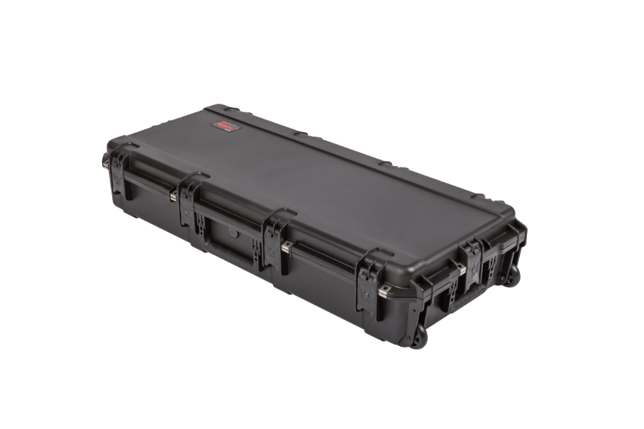 SKB iSeries 4217 Small Watertight Ice Fishing Case 7.5" Deep Front Closed