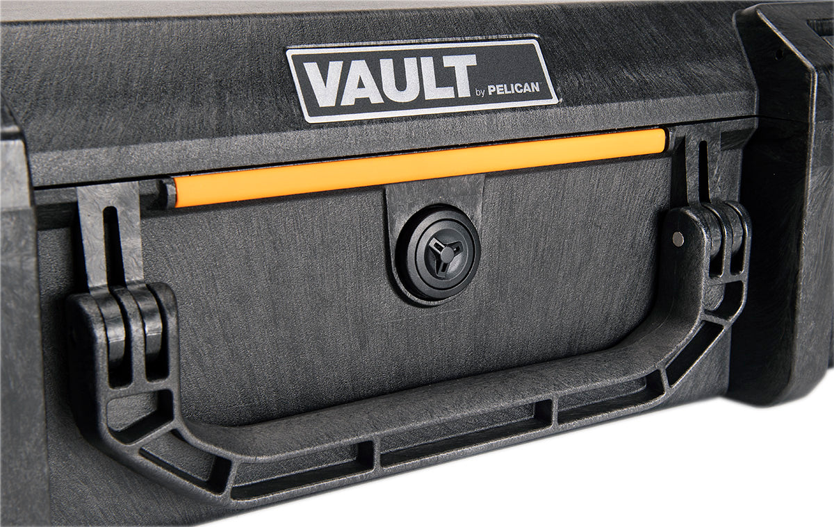V800 Pelican™ Vault Double Rifle Case